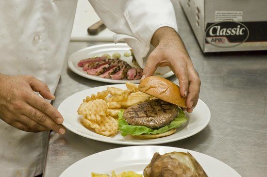 Coaches Sports Bar & Grill